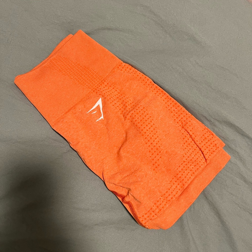 GYMSHARK SHORTS